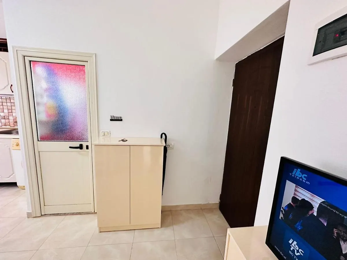 Room 99 Shkodër 아파트